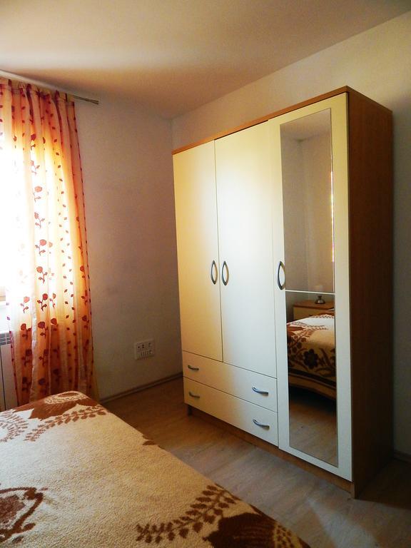 Apartment Karmen Porec Exterior photo